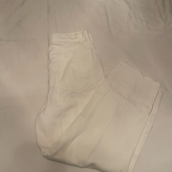 Cropped Raw Hem High Rise Straight Leg Jeans Size 4 - Picture 4 of 5